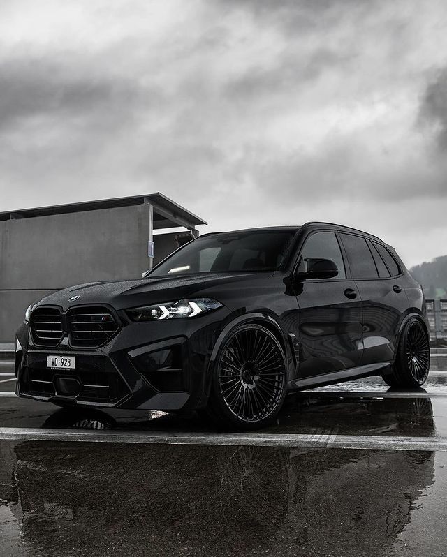 BMW X5M 雷霆